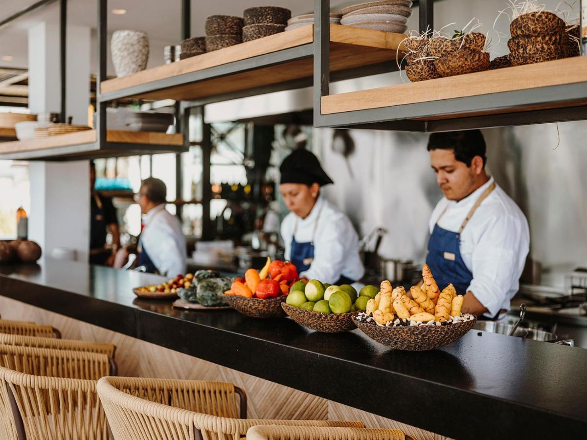 Aguas De Ibiza Grand Luxe Hotel - Small Luxury Hotel Of The World Santa Eularia des Riu Esterno foto The Kitchen at the InterContinental Hotel, Muscat