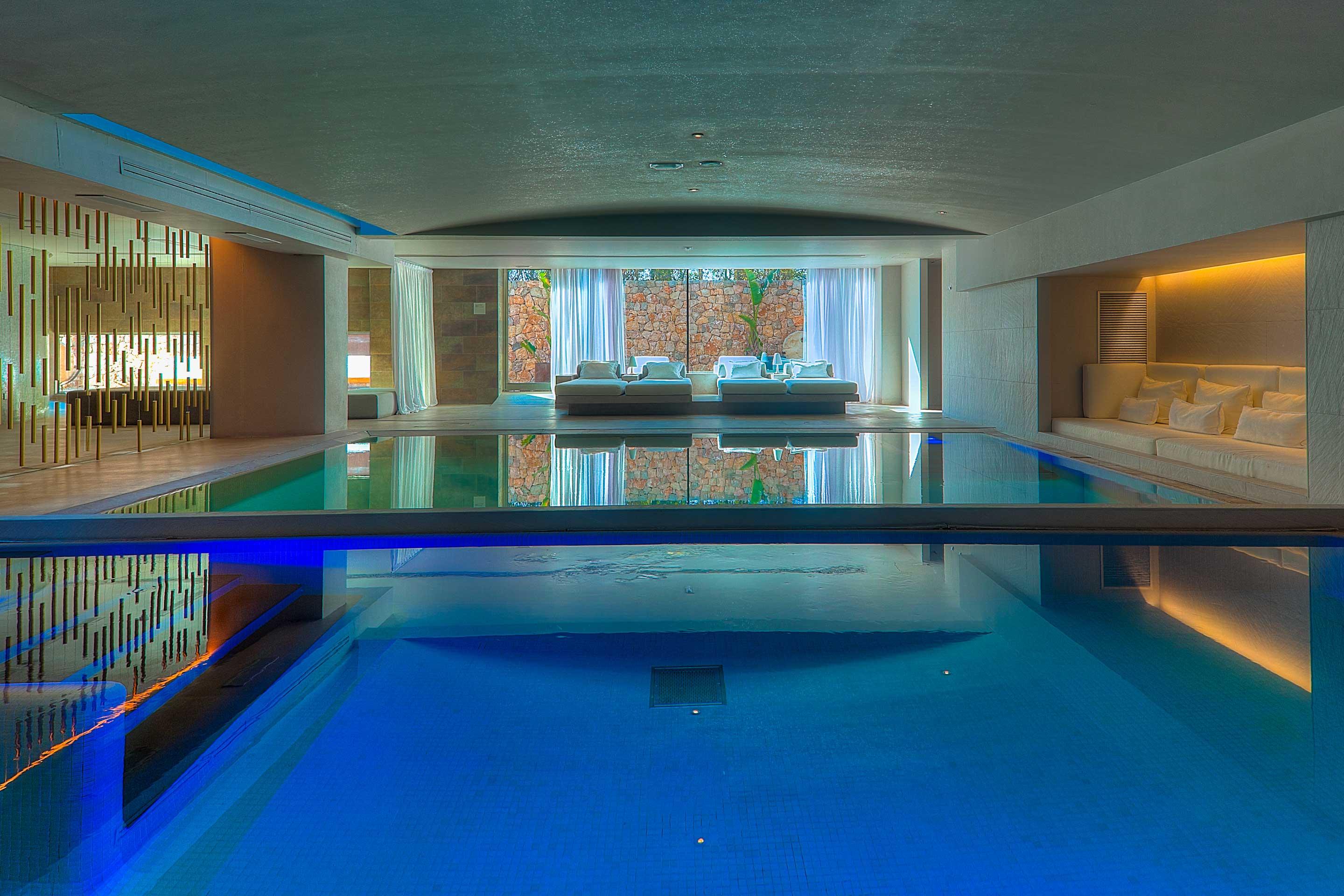 Aguas De Ibiza Grand Luxe Hotel - Small Luxury Hotel Of The World Santa Eularia des Riu Esterno foto The spa at The Westin