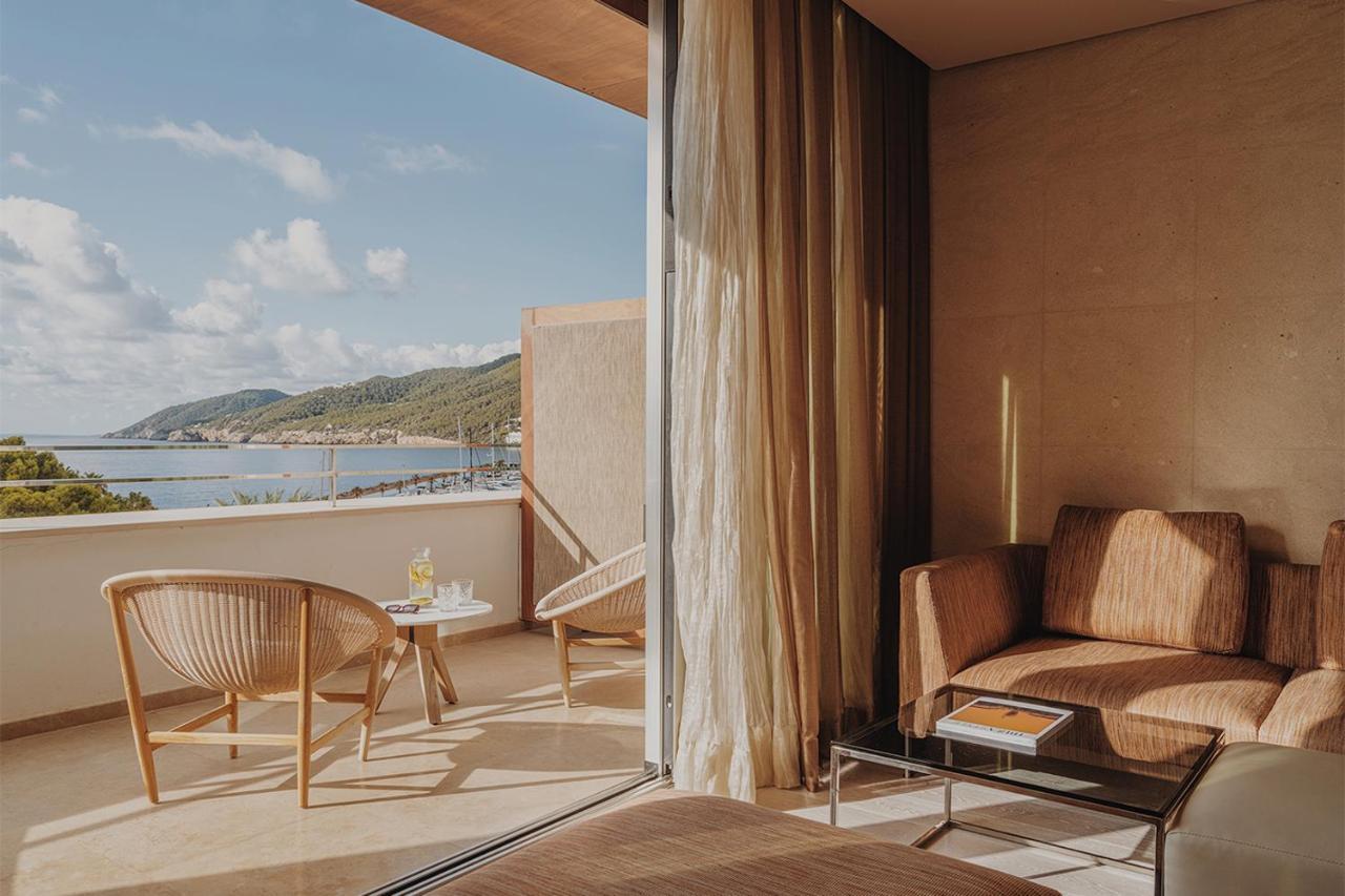 Aguas De Ibiza Grand Luxe Hotel - Small Luxury Hotel Of The World Santa Eularia des Riu Esterno foto